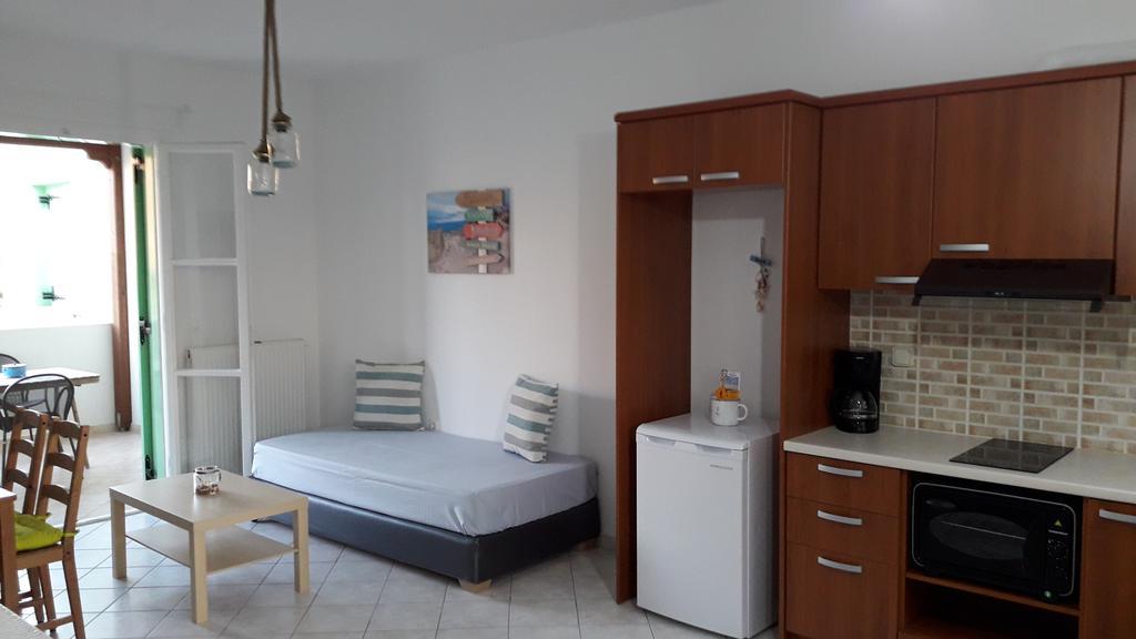 Naxos Olive & Apartment Engares
