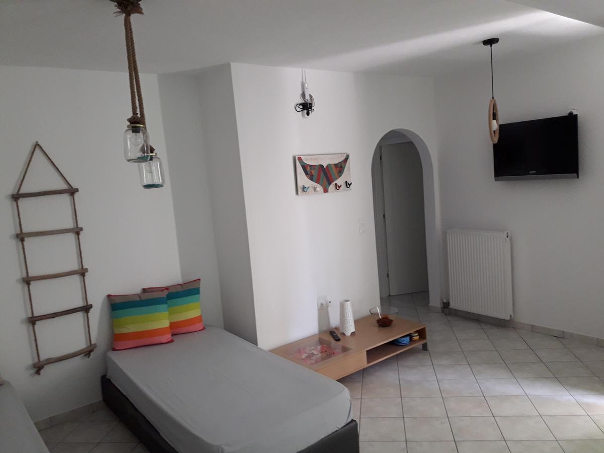 Naxos Olive & Apartment Engares